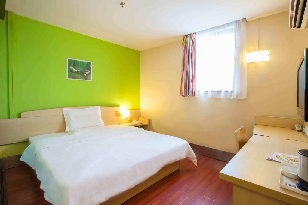 7Days Inn Wuzhou South Railway Station Cangwu Rom bilde